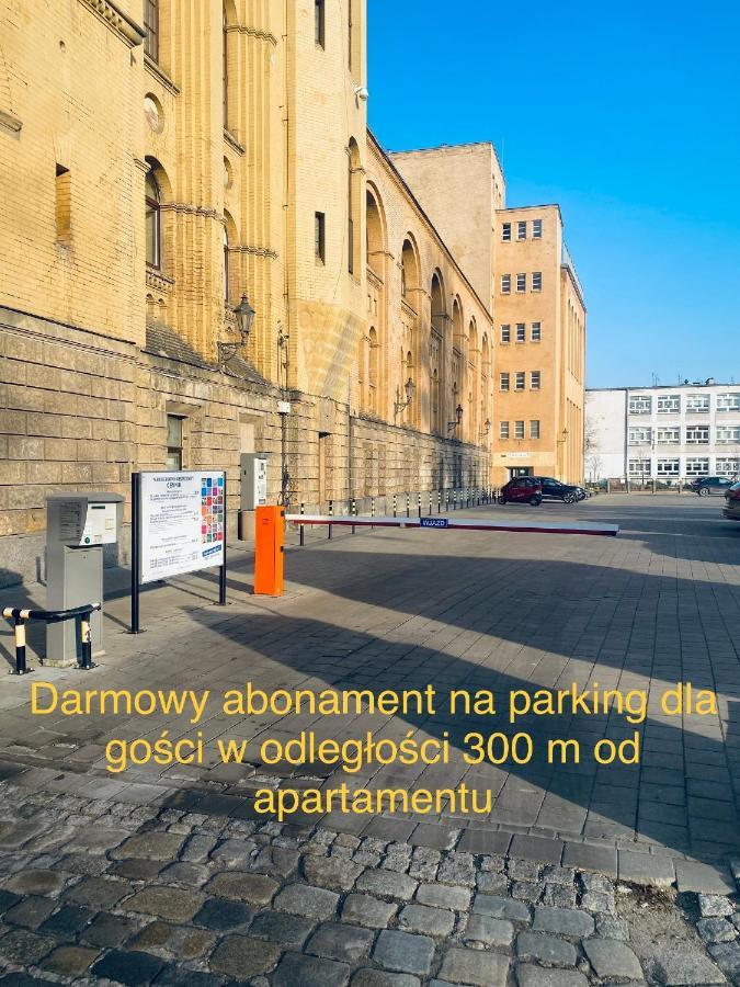 Apartament Good Morning Wroclaw 1 Pietro - Klima - 100M Rynek - Netflix - Parking W Cenie المظهر الخارجي الصورة