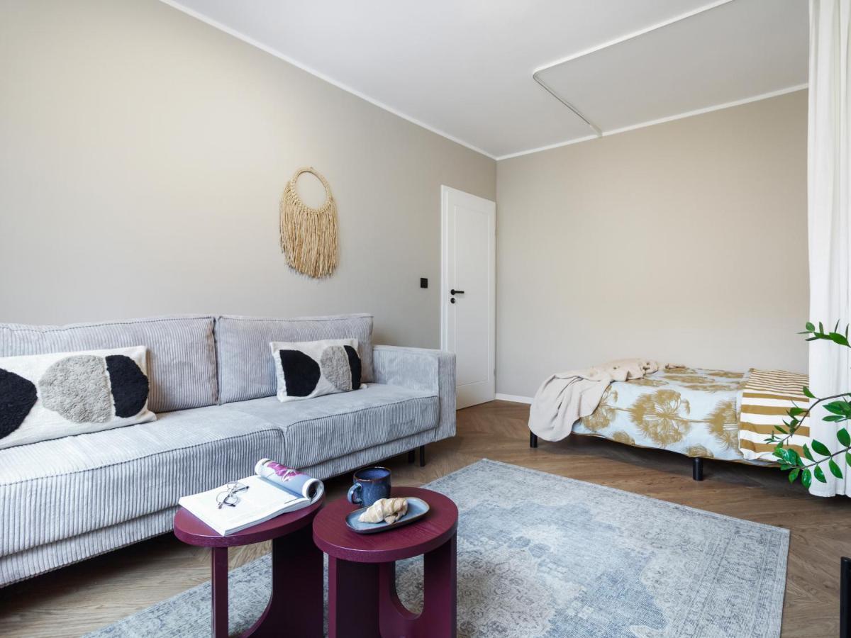 Apartament Good Morning Wroclaw 1 Pietro - Klima - 100M Rynek - Netflix - Parking W Cenie المظهر الخارجي الصورة