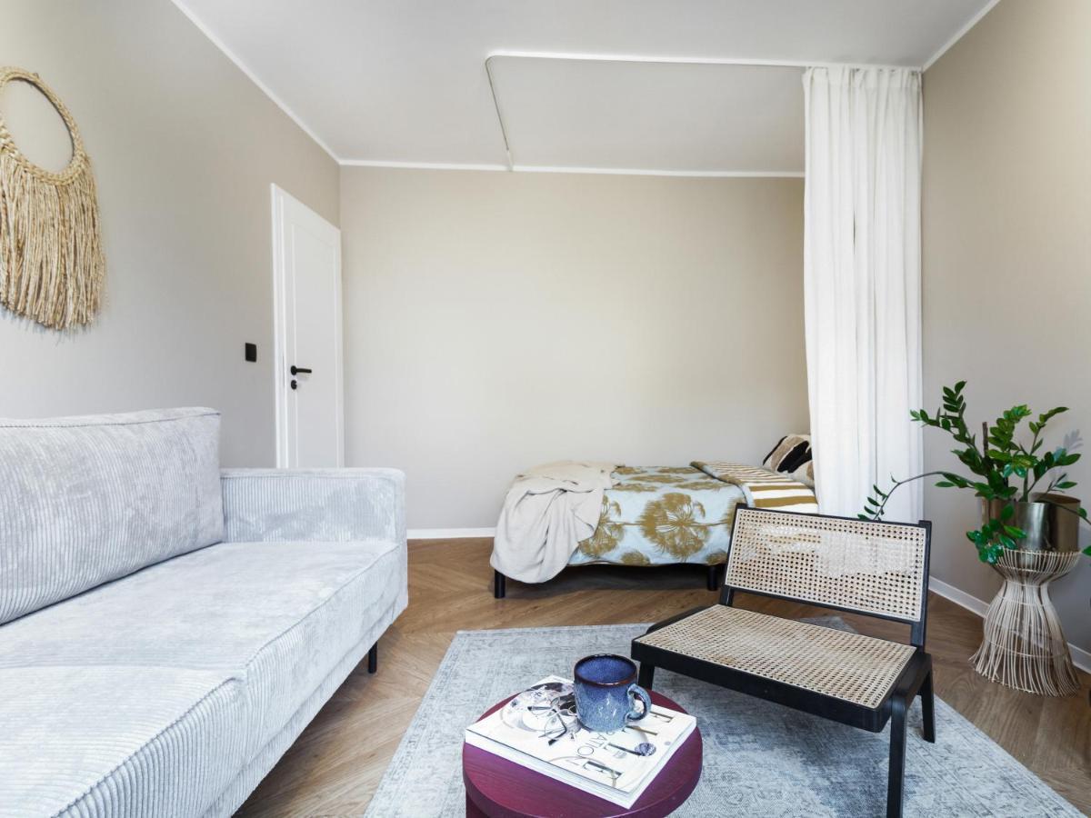 Apartament Good Morning Wroclaw 1 Pietro - Klima - 100M Rynek - Netflix - Parking W Cenie المظهر الخارجي الصورة