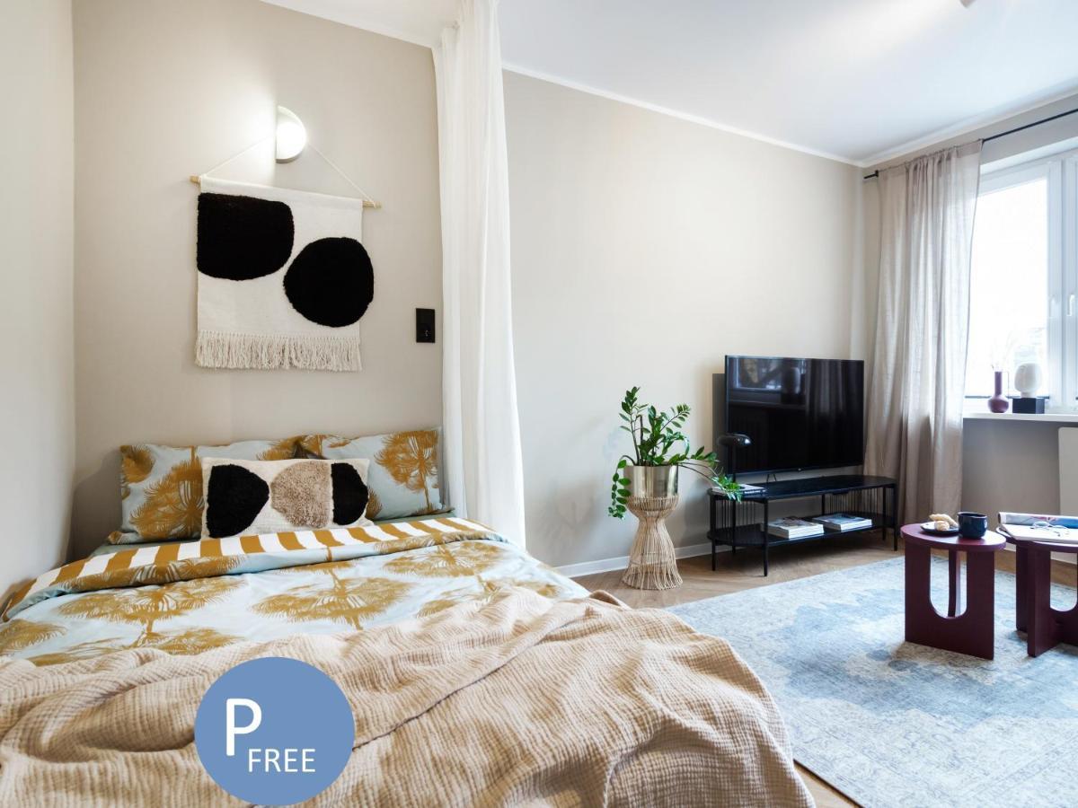 Apartament Good Morning Wroclaw 1 Pietro - Klima - 100M Rynek - Netflix - Parking W Cenie المظهر الخارجي الصورة