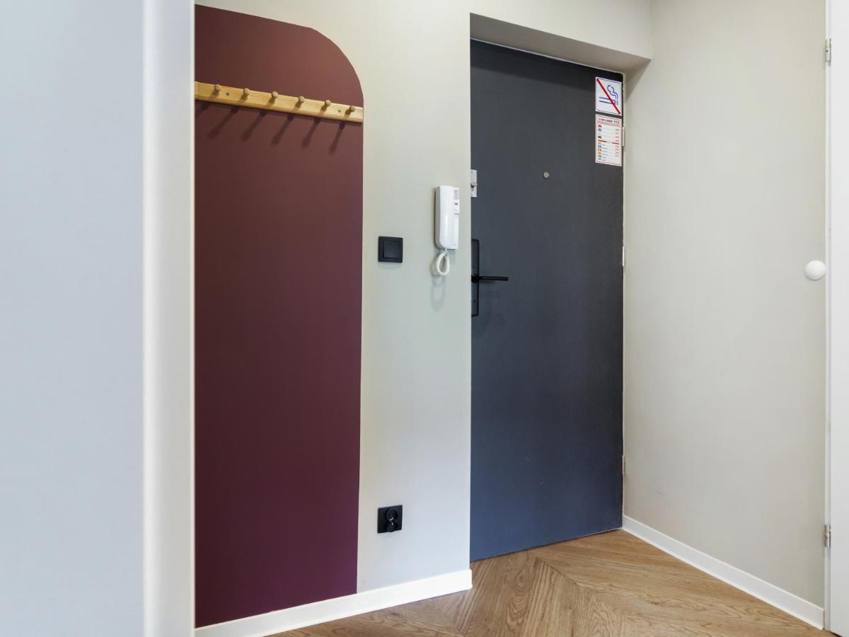 Apartament Good Morning Wroclaw 1 Pietro - Klima - 100M Rynek - Netflix - Parking W Cenie المظهر الخارجي الصورة