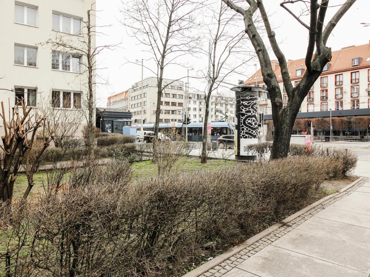 Apartament Good Morning Wroclaw 1 Pietro - Klima - 100M Rynek - Netflix - Parking W Cenie المظهر الخارجي الصورة