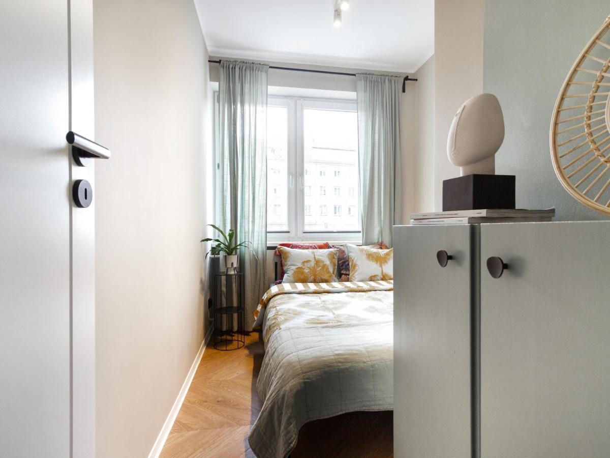 Apartament Good Morning Wroclaw 1 Pietro - Klima - 100M Rynek - Netflix - Parking W Cenie المظهر الخارجي الصورة